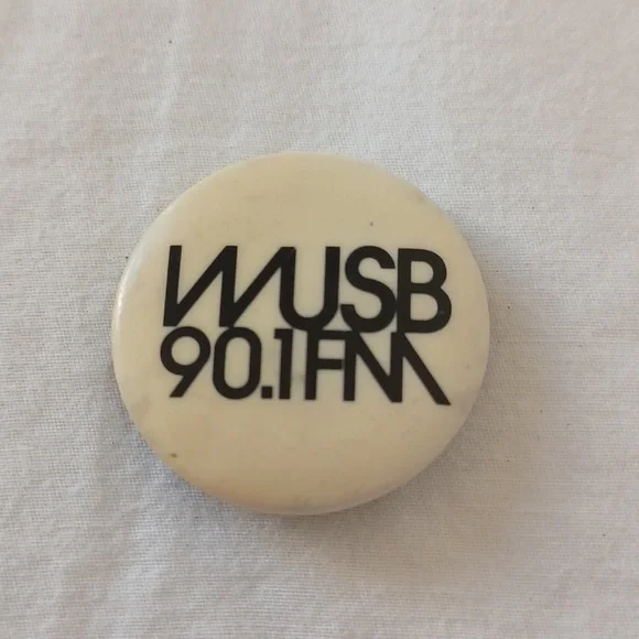 SET OF 10 Vintage 80s Political Punk Rock Pinback Buttons in Various Sizes - Picture 8 of 16